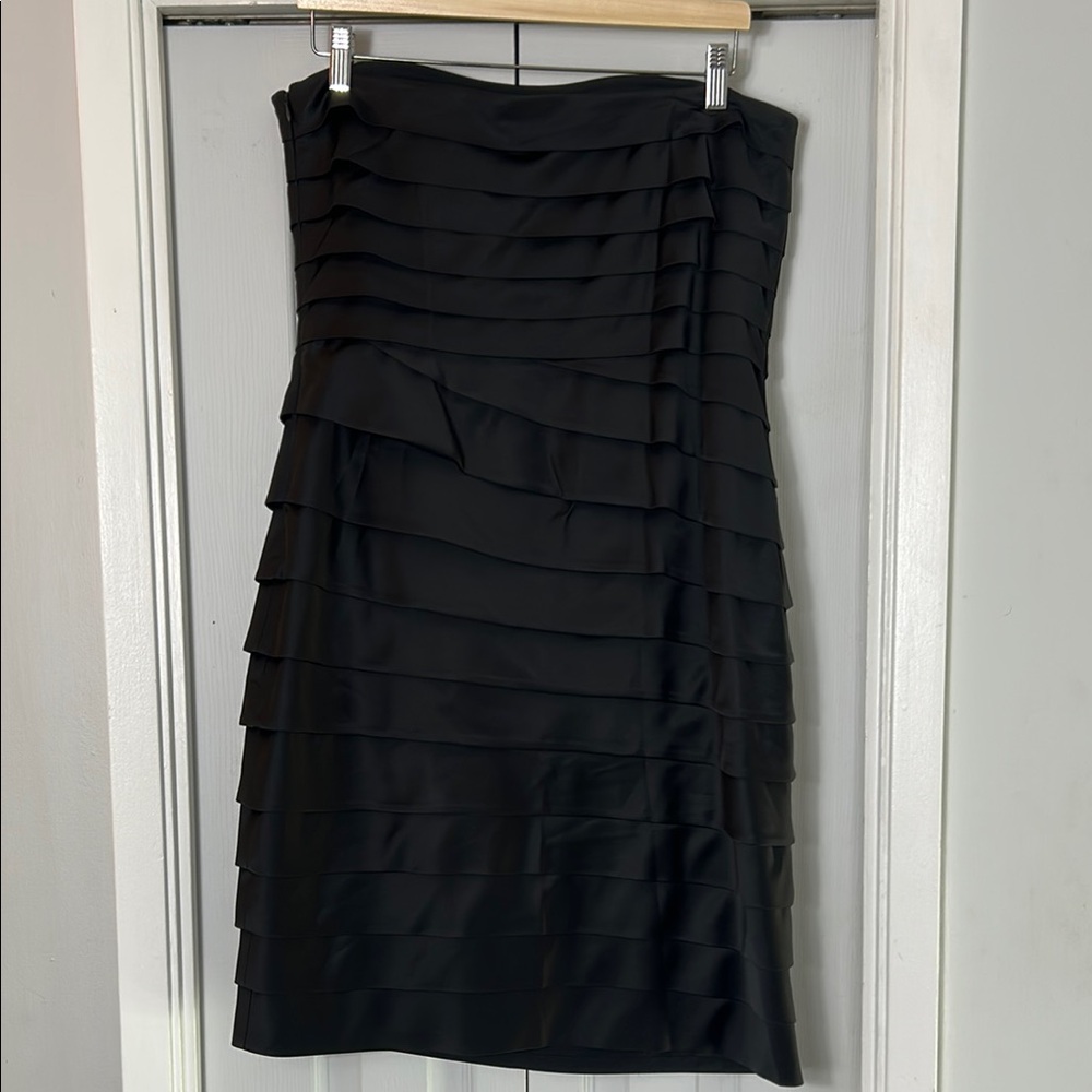 LAUREN RALPH LAUREN Elegant Black Strapless Dress. Side zip.